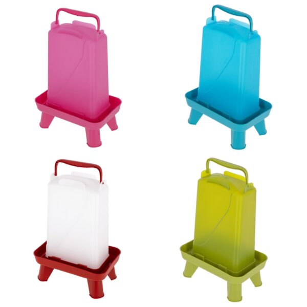 Kerbl Kunststofftränke mit Standfüßen 5,5L